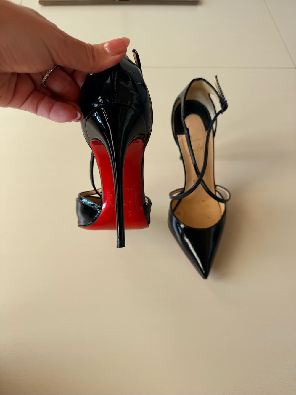 Christian Louboutin Jenlove 100 Black Patent Leather Pumps – Size 36 (women’s 6)